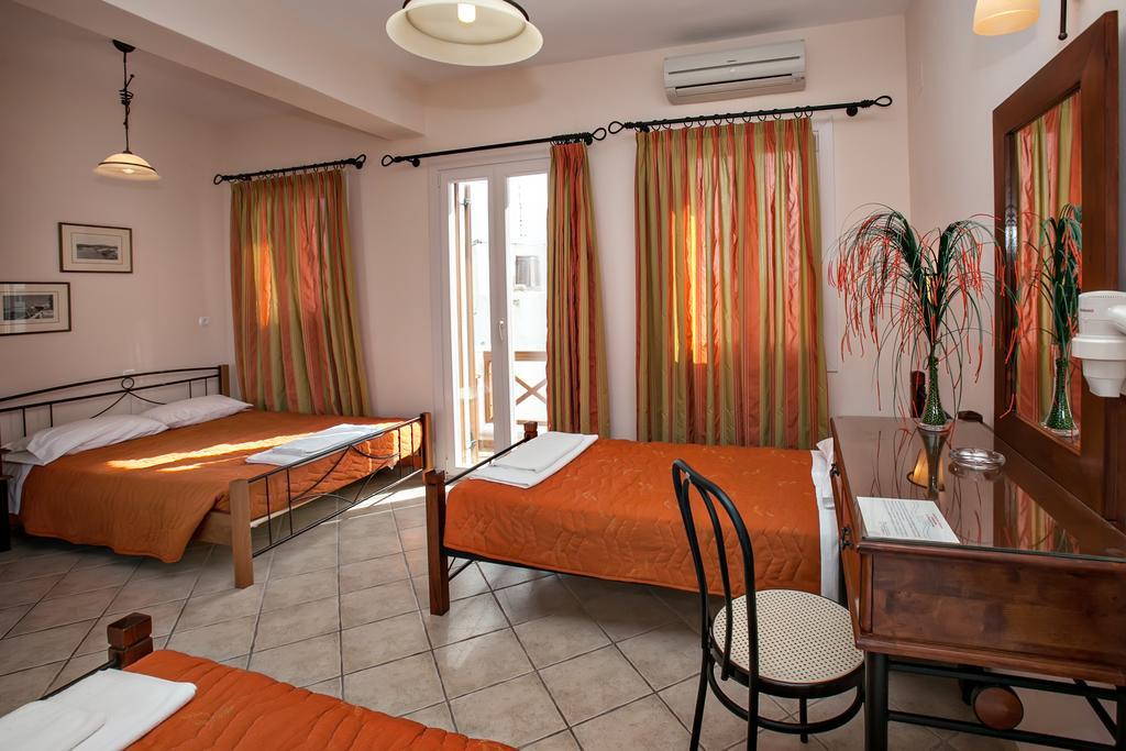 Arxontiko Hotel Тинос Екстериор снимка