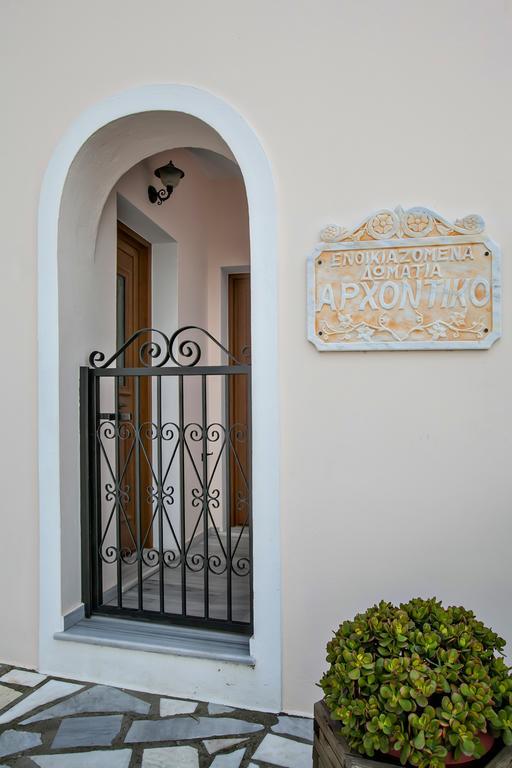 Arxontiko Hotel Тинос Екстериор снимка